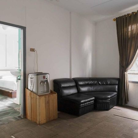 Urbanview Hotel Ananda Syariah By Reddoorz Bukittinggi Eksteriør billede