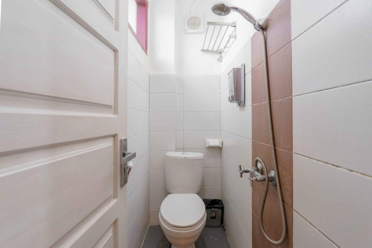 Urbanview Hotel Ananda Syariah By Reddoorz Bukittinggi Eksteriør billede